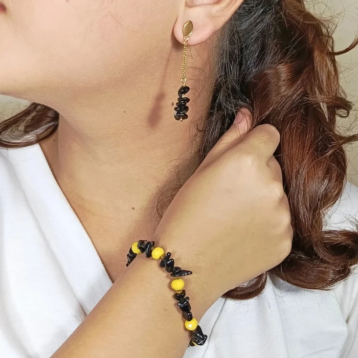 Pulseras-Aretes-con-Exclusivas-Piedras-picadas-Amatista-Negro